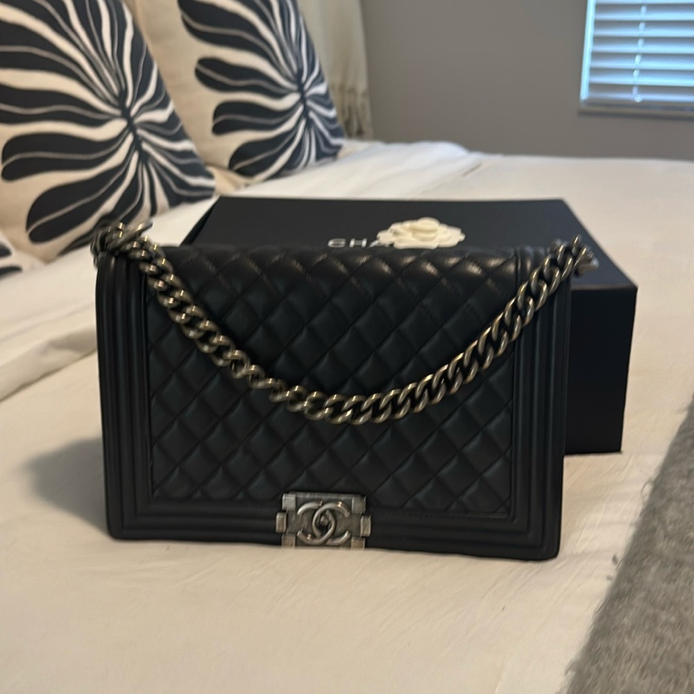 CHANEL BOY BAG